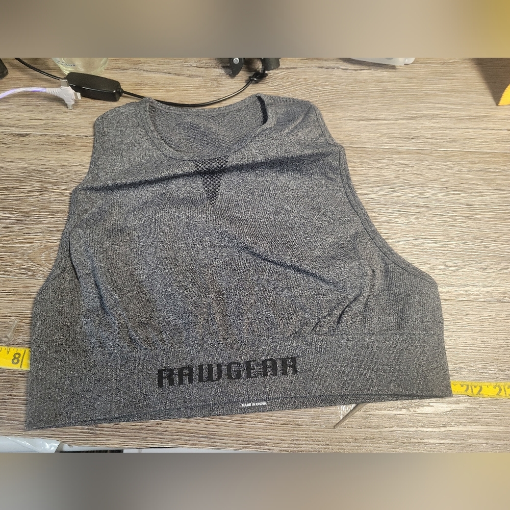 RawGear NWT Black Heather Crop‎ Top Sports Bra Size Medium